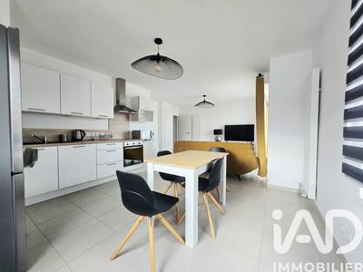 Appartement - 66 m² - 3 pièces