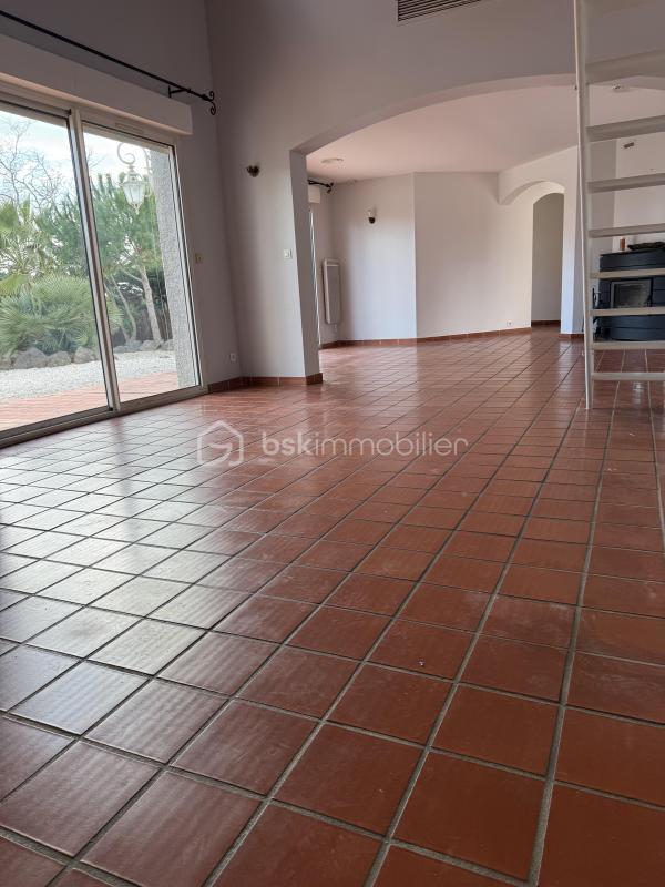 Maison - 138 m² - 5 pièces