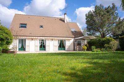 Maison - 159 m² - 7 pièces