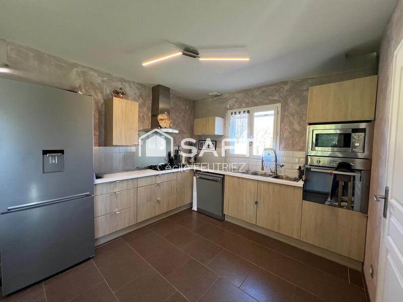 Maison - 95 m² - 4 pièces