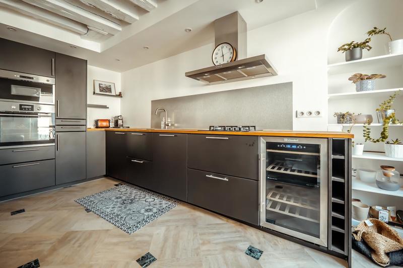 Appartement - 100 m² - 4 pièces