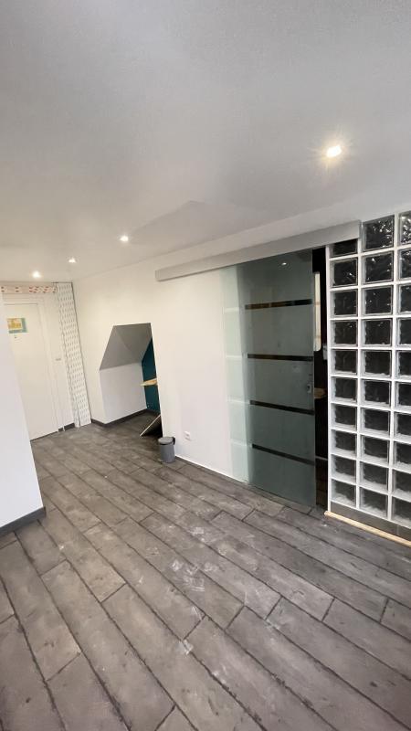 Immeuble - 54 m² - 4 pièces