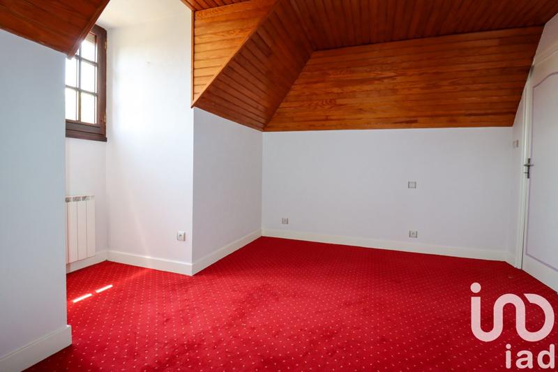 Maison - 143 m² - 6 pièces