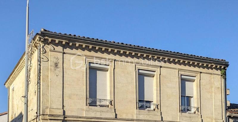 Immeuble - 240 m² - 6 pièces