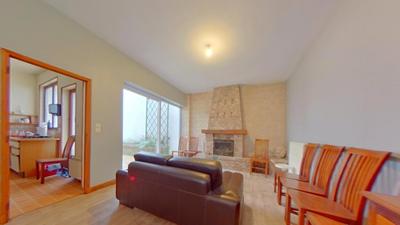 Maison - 245 m² - 10 pièces