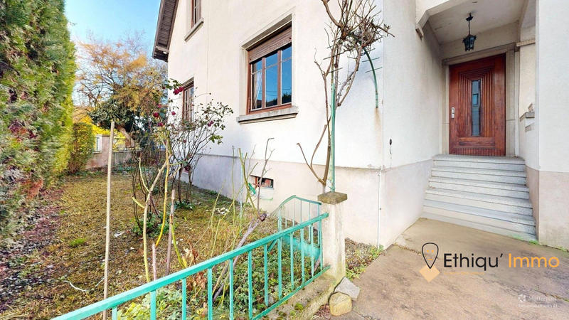 Maison - 150 m² - 7 pièces