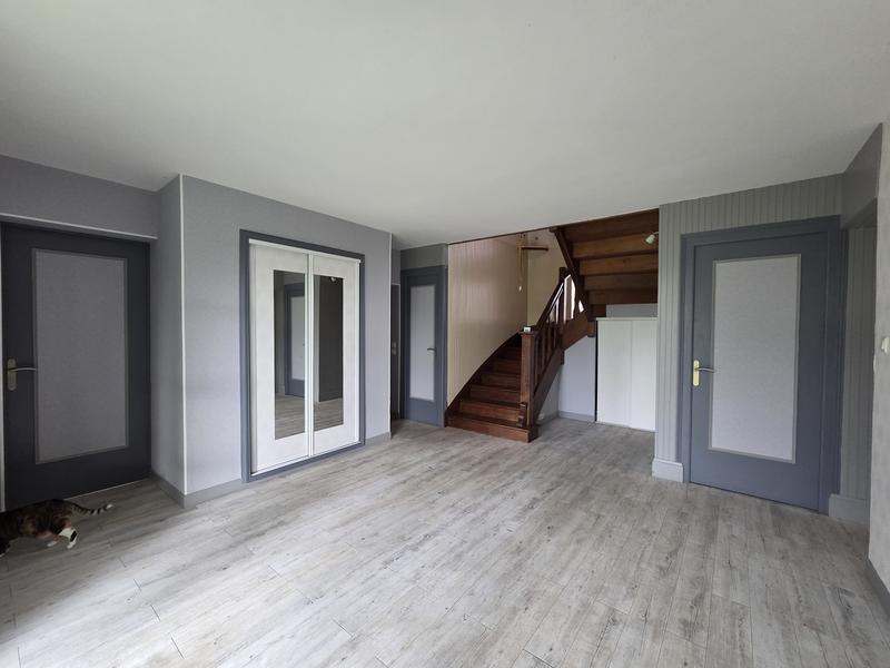 Maison - 164 m² - 8 pièces