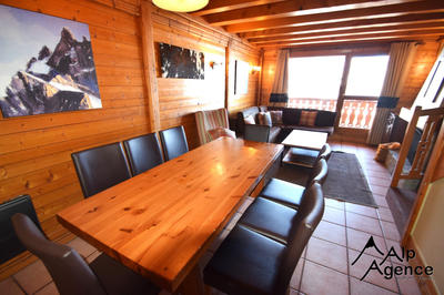 Appartement - 99 m² - 5 pièces