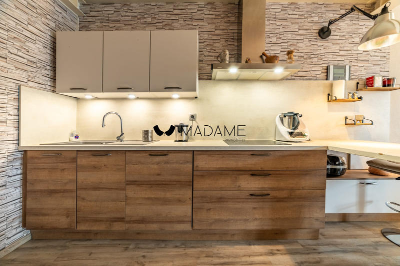 Appartement - 87 m² - 3 pièces