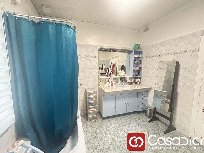 Maison - 108 m² - 6 pièces