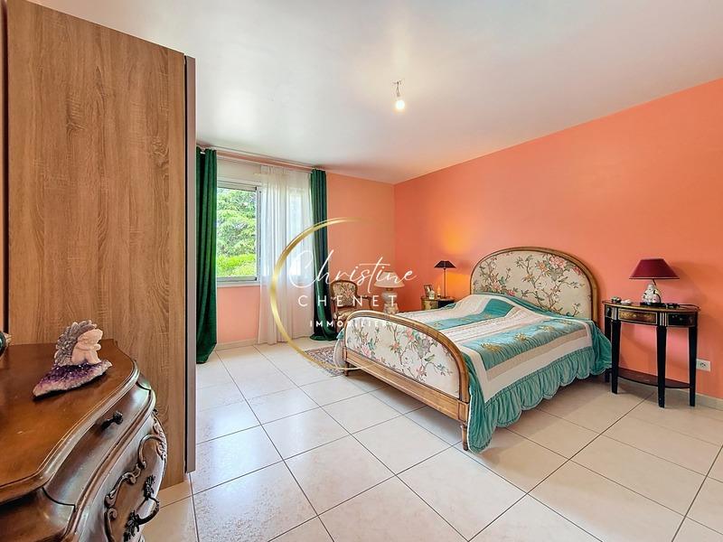 Maison - 190 m² - 7 pièces