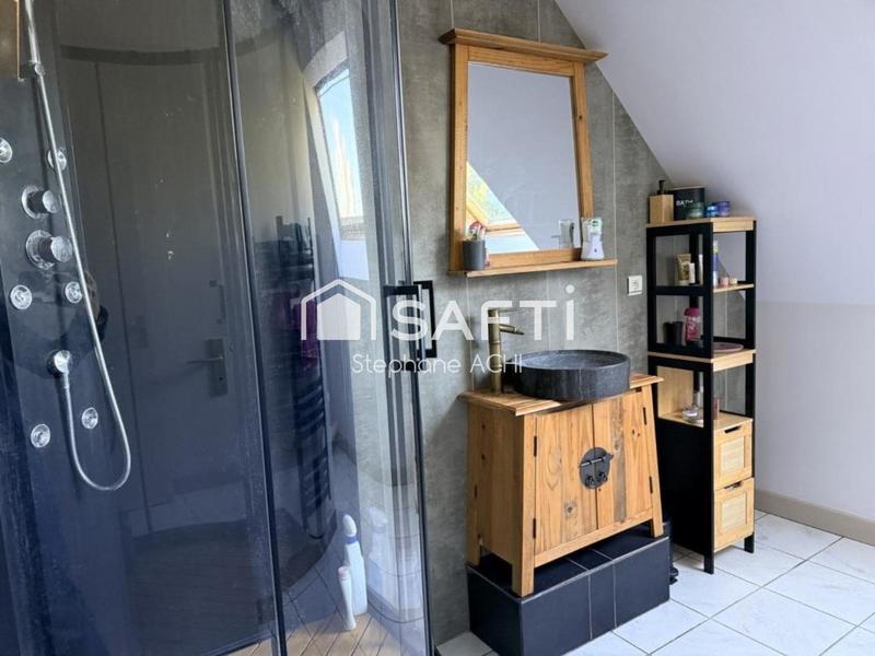 Maison - 150 m² - 4 pièces