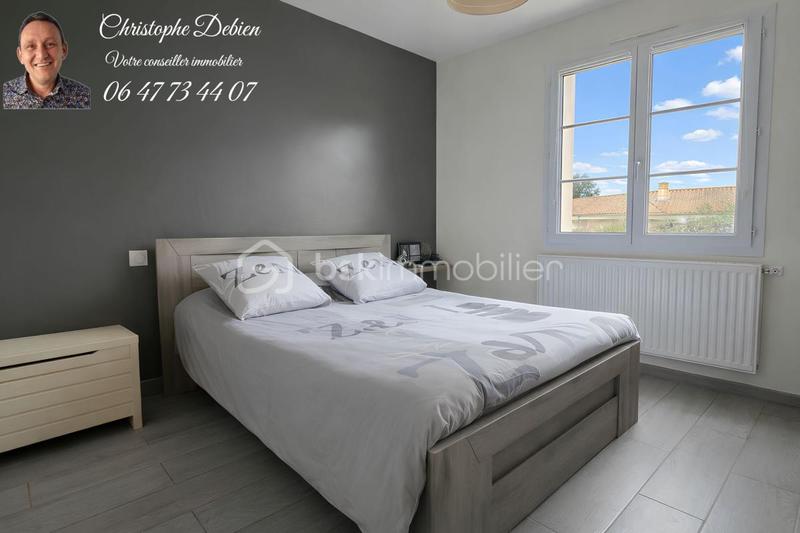 Pavillon - 199 m² - 7 pièces