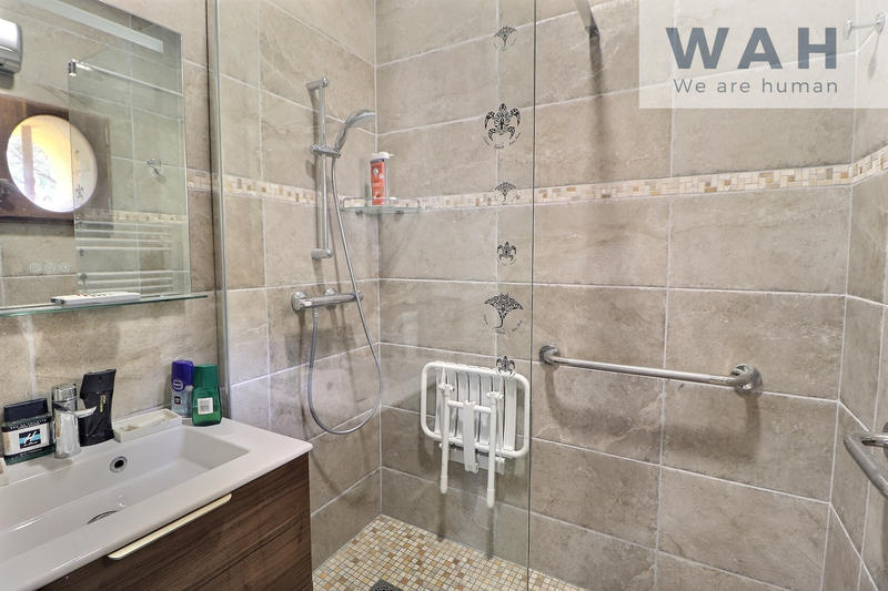 Mas - 225 m² - 7 pièces