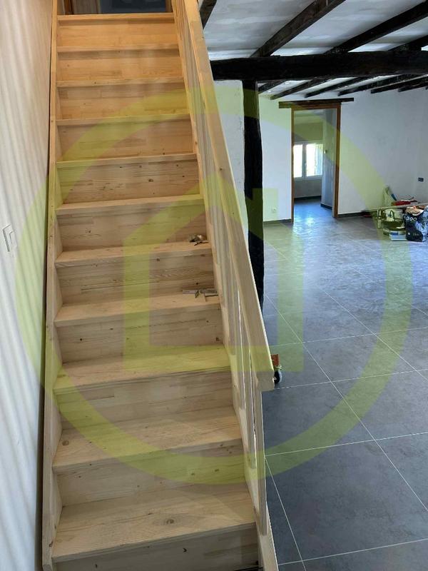 Maison - 97 m² - 3 pièces