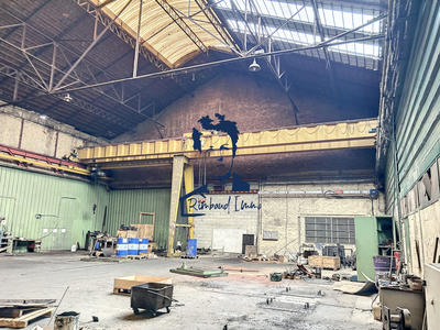 Local d'activités - 2 603 m²