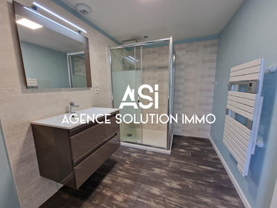 Maison - 85 m² - 5 pièces