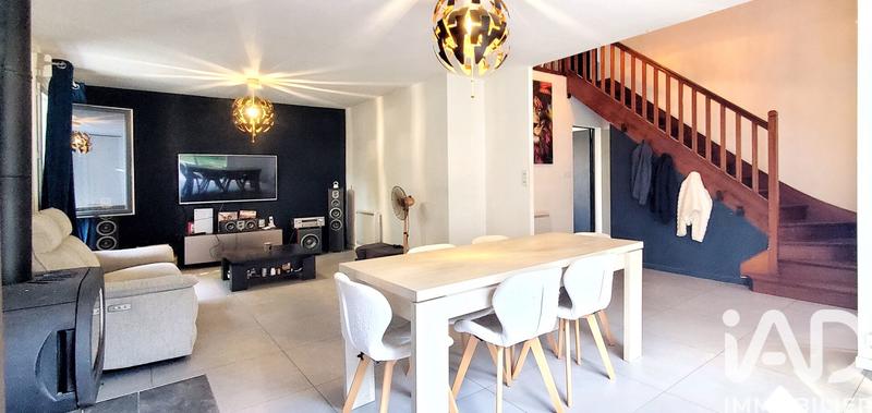 Maison - 137 m² - 9 pièces