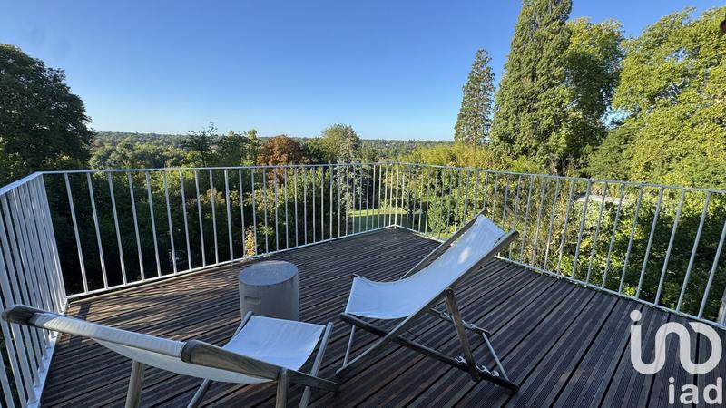 Maison - 261 m² - 12 pièces