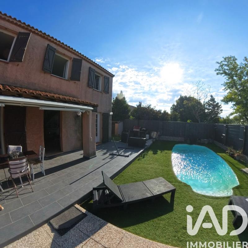 Maison - 92 m² - 4 pièces