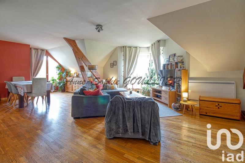 Appartement - 89 m² - 5 pièces