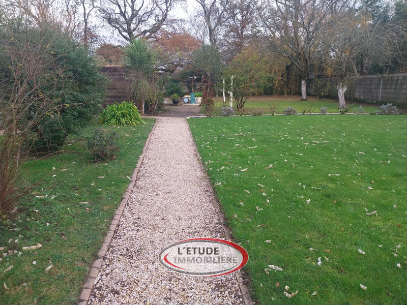 Maison - 98 m² - 5 pièces