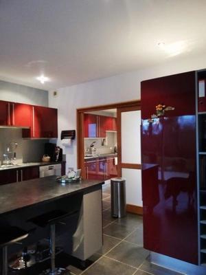 Propriété - 291 m² - 9 pièces