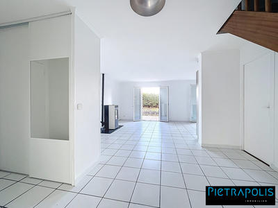 Maison - 135 m² - 6 pièces