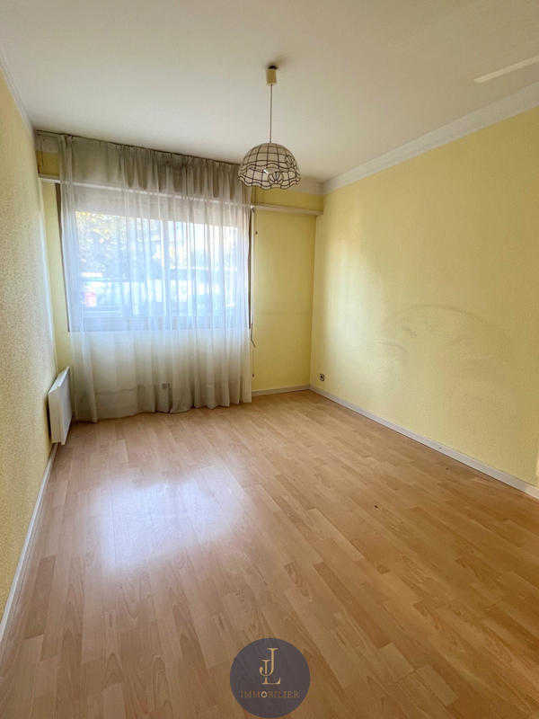 Appartement - 101 m² - 3 pièces