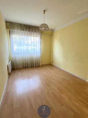 Appartement - 101 m² - 3 pièces