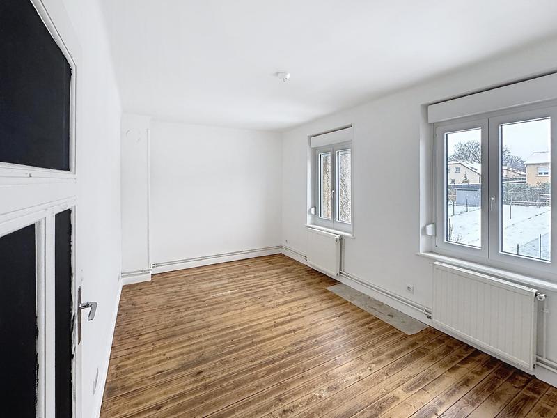 Maison - 67 m² - 5 pièces