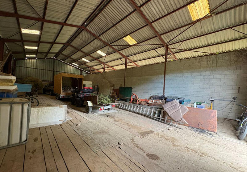 Maison - 245 m² - 12 pièces