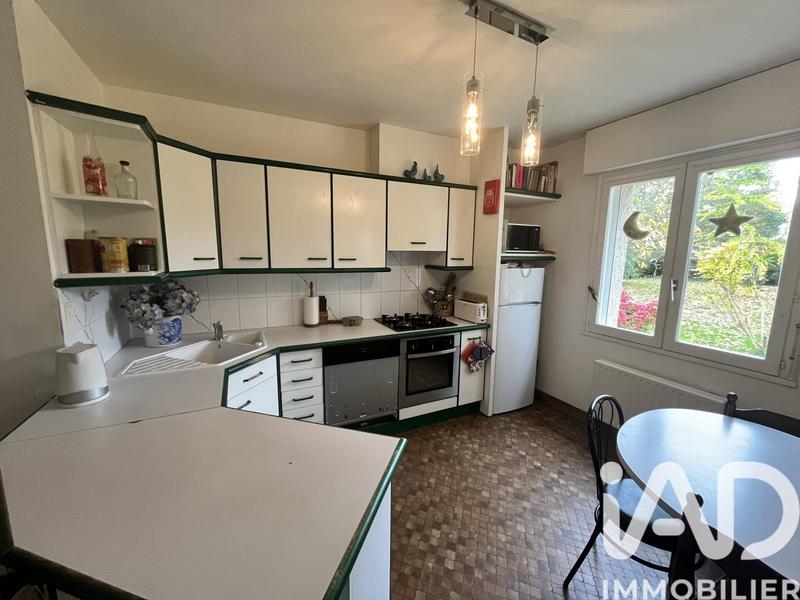 Maison - 185 m² - 7 pièces