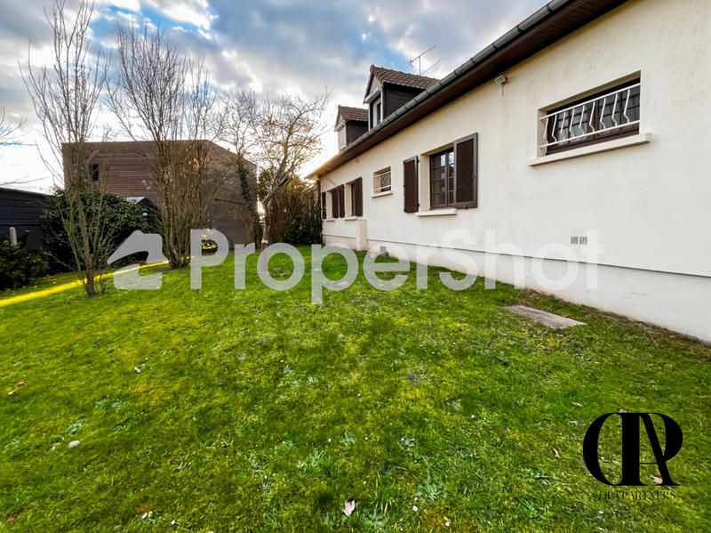 Maison contemporaine - 93 m² - 4 pièces