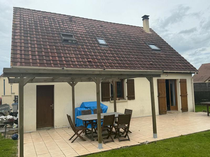 Maison - 104 m² - 6 pièces