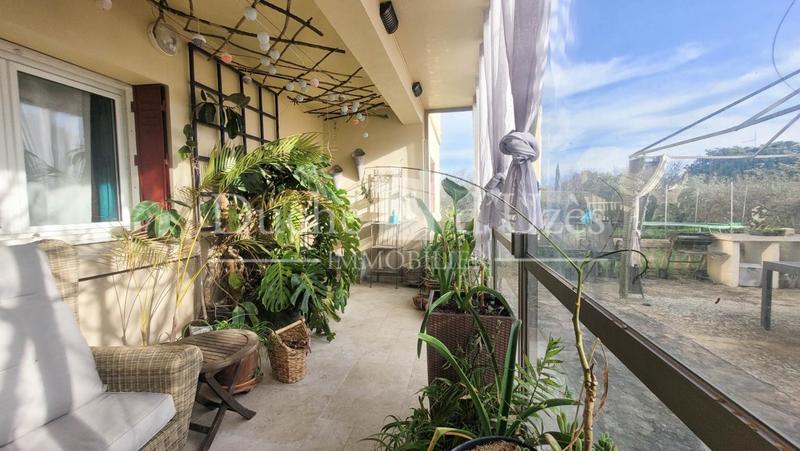 Maison - 195 m² - 9 pièces