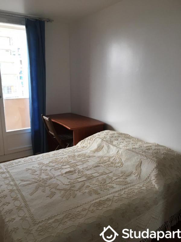 Chambre - 15 m² - 1 pièce