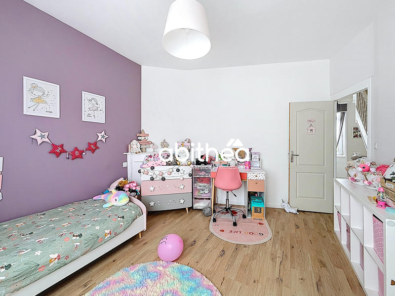 Maison - 165 m² - 7 pièces