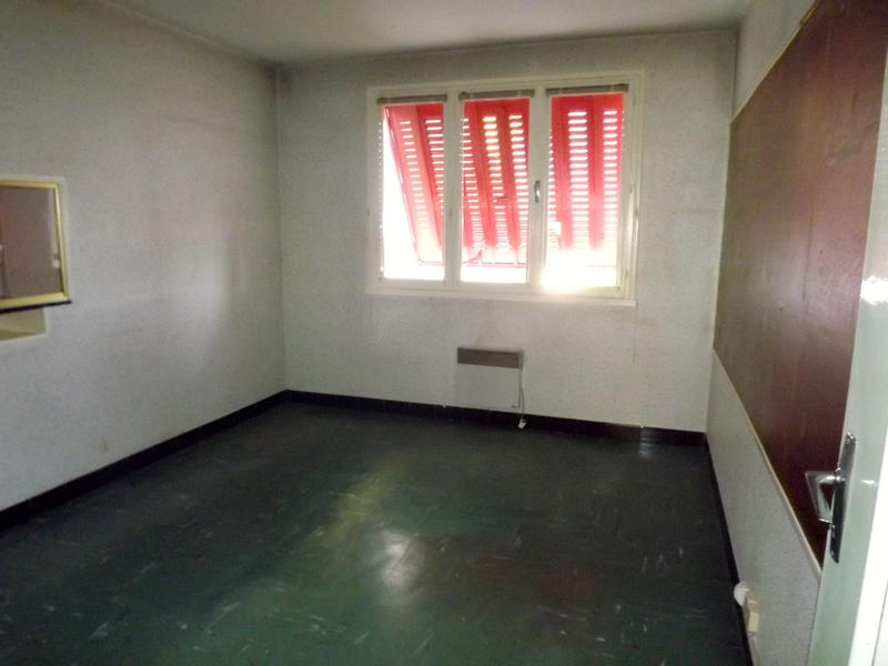 Local commercial - 820 m²