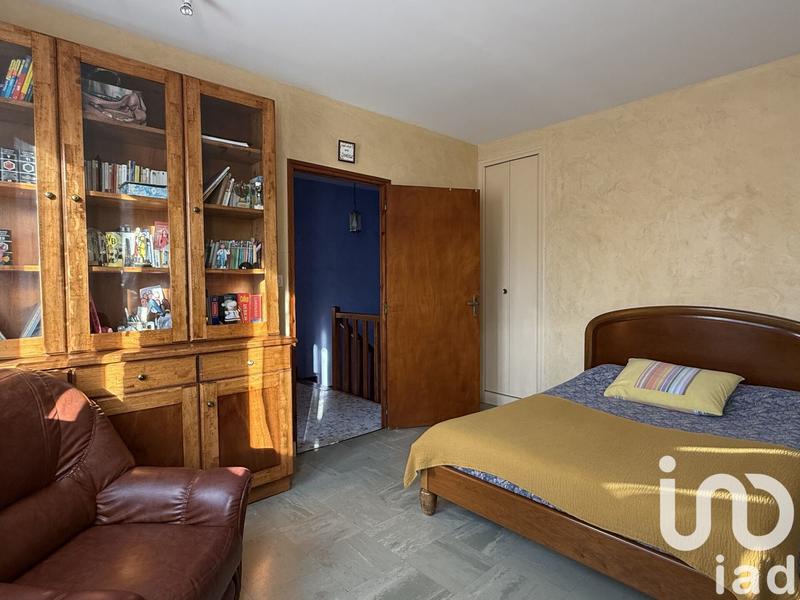 Maison - 311 m² - 7 pièces