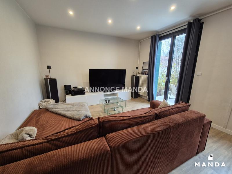 Appartement - 152 m² - 6 pièces