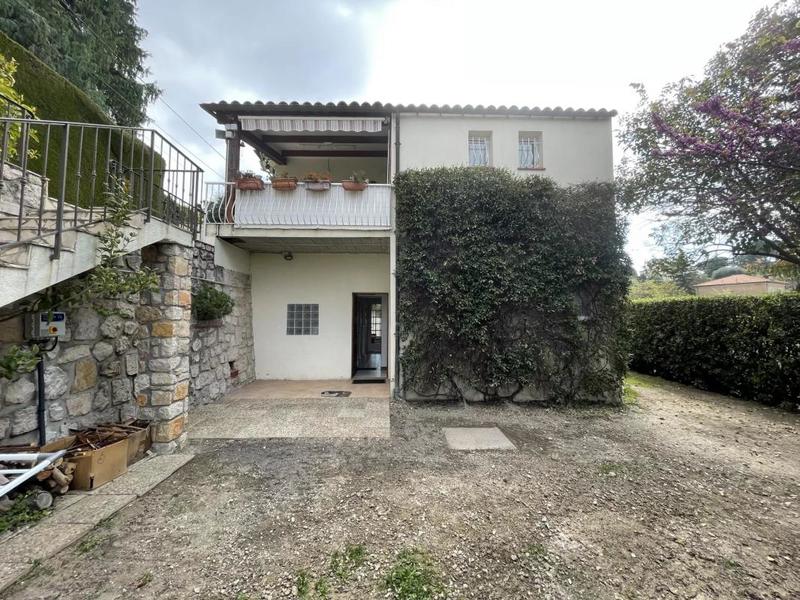 Villa - 172 m² - 5 pièces