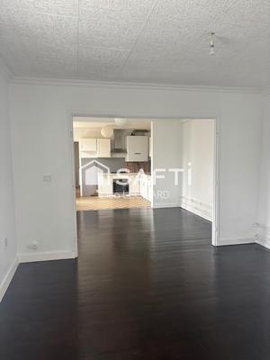 Maison - 75 m² - 4 pièces