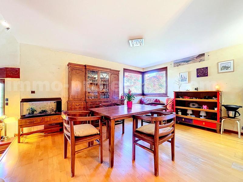 Maison - 192 m² - 5 pièces