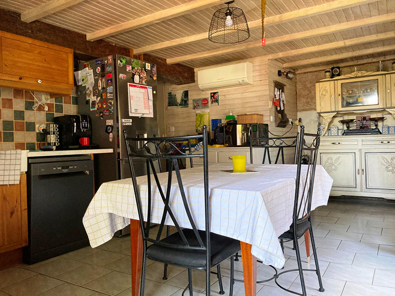 Maison - 150 m² - 7 pièces