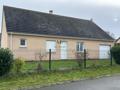Maison traditionnelle - 105 m² - 5 pièces