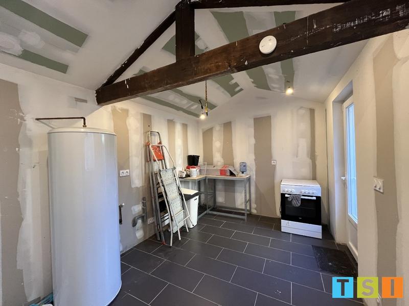 Maison - 268 m² - 7 pièces