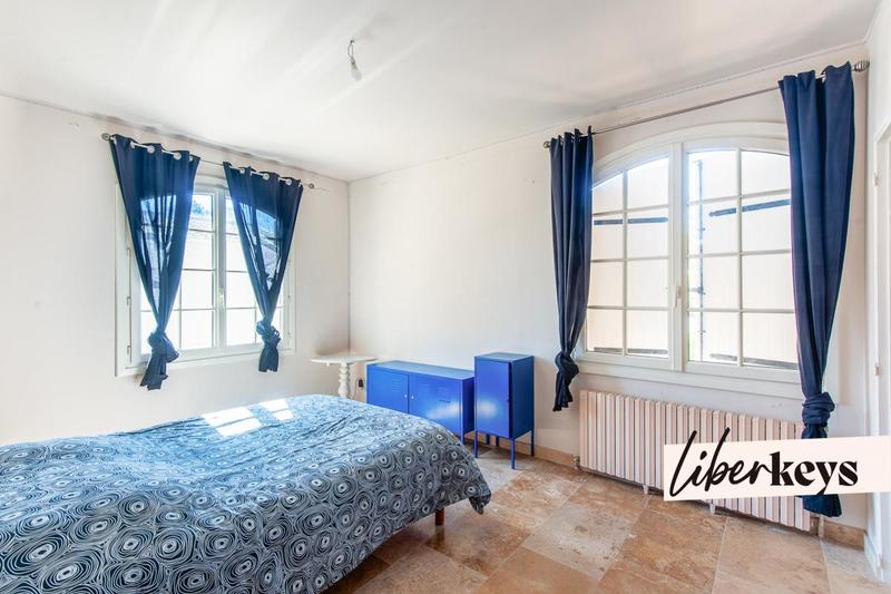 Maison - 171 m² - 6 pièces