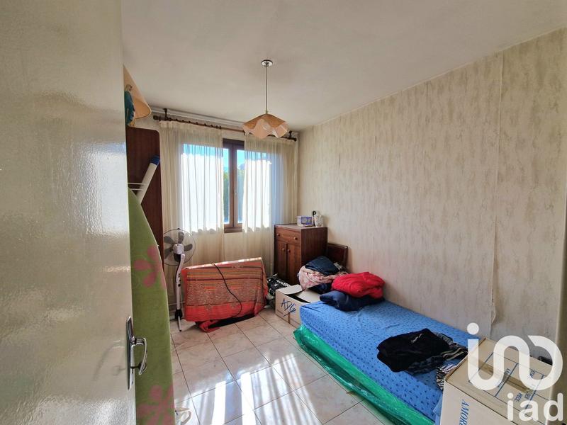 Appartement - 80 m² - 5 pièces