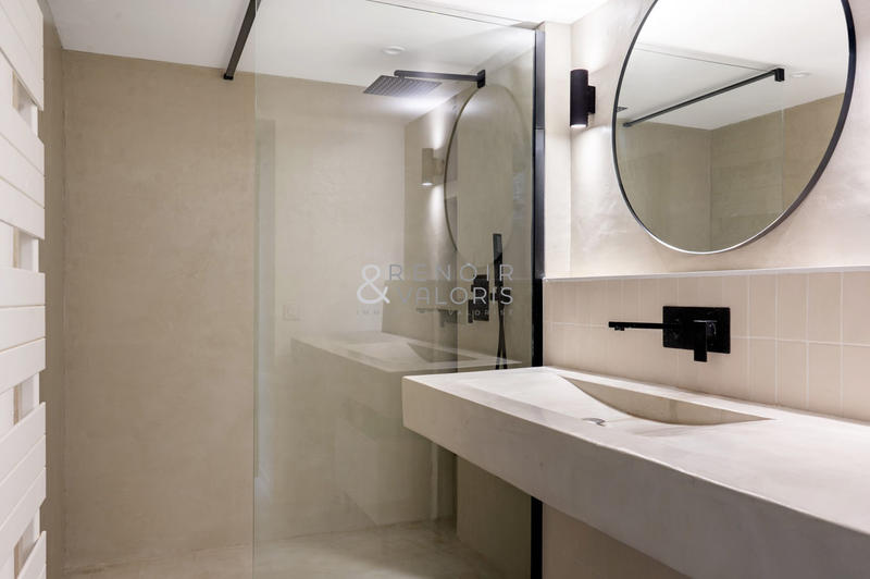 Duplex - 124 m² - 4 pièces